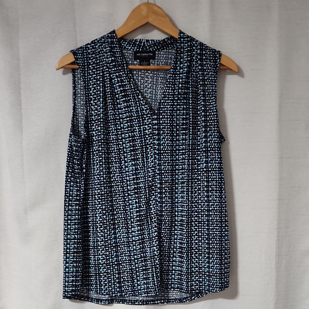Liz Claiborne Black and White Sleeveless Blouse